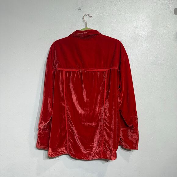 Free People We the Free Marianne Fiery Red Velvet Button Down Blouse Sz S NWT - Picture 10 of 13